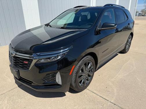 Mosaic Black Metallic 2022 Chevrolet Equinox FWD RS