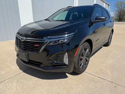 Mosaic Black Metallic 2022 Chevrolet Equinox FWD RS