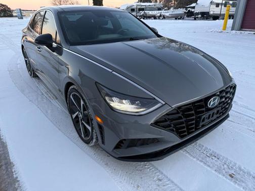 2022 Hyundai SONATA SEL Plus