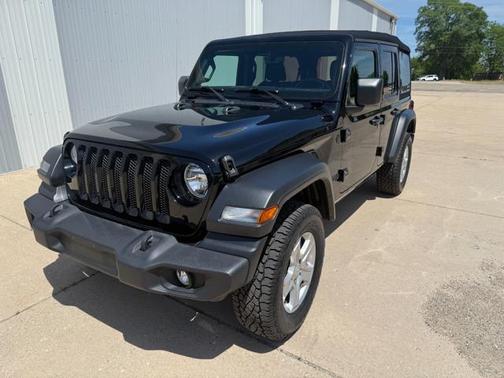 Black Clearcoat 2021 Jeep Wrangler Unlimited Sport