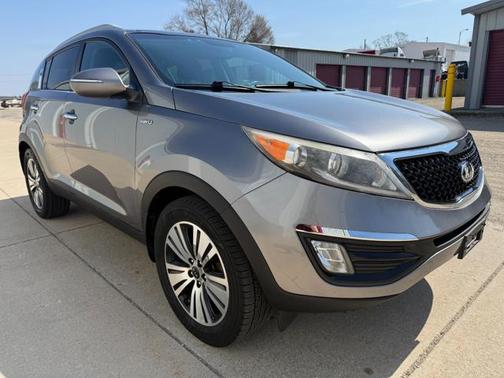 Gray 2015 Kia Sportage EX