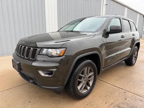 2016 Jeep Grand Cherokee Laredo