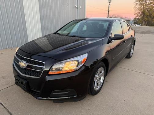2013 Chevrolet Malibu 1LS