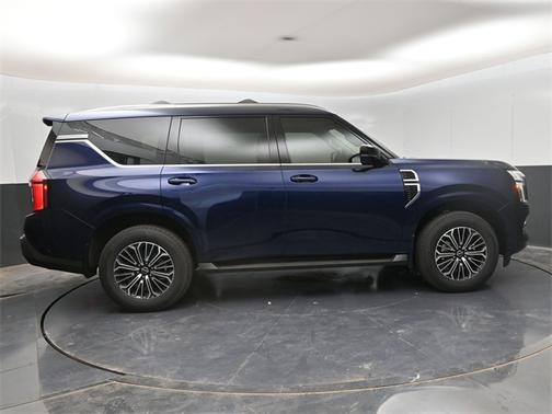 2025 Nissan Armada Platinum