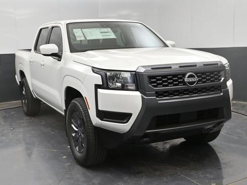 Glacier White 2025 Nissan Frontier SV