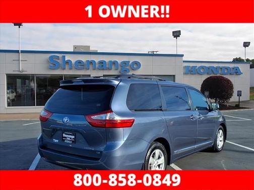 2015 Toyota Sienna LE