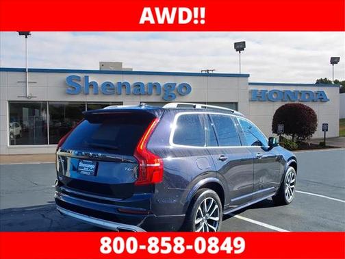 2019 Volvo XC90 T6 Momentum