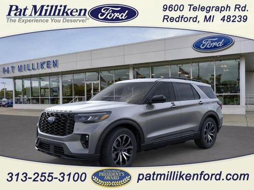 Carbonized Gray Metallic 2026 Ford Explorer ST-Line