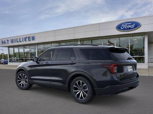 Agate Black Metallic 2026 Ford Explorer ST-Line