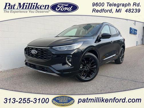 Agate Black Metallic 2023 Ford Escape ST-Line Elite