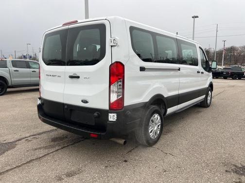 2024 Ford Transit-350 XLT