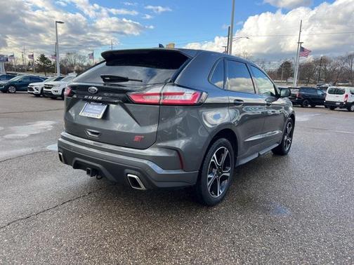 2023 Ford Edge ST
