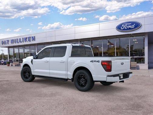 Oxford White 2026 Ford F-150 XLT