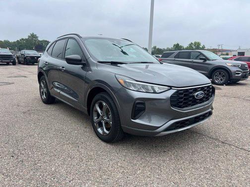 Carbonized Gray Metallic 2024 Ford Escape ST-Line
