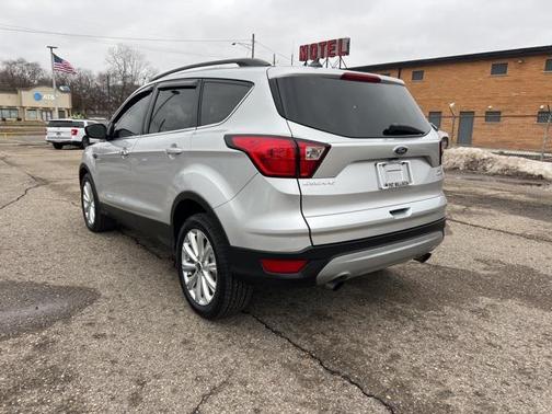 2019 Ford Escape SEL