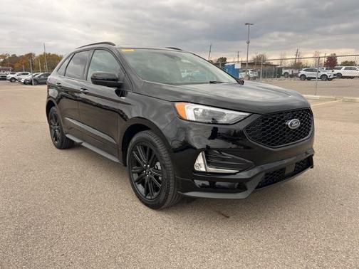 2024 Ford Edge ST Line