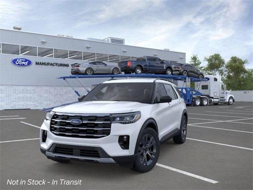 Star White Metallic Tri-Coat 2026 Ford Explorer Active