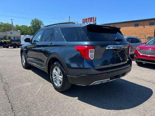 Stone Blue Metallic 2024 Ford Explorer XLT