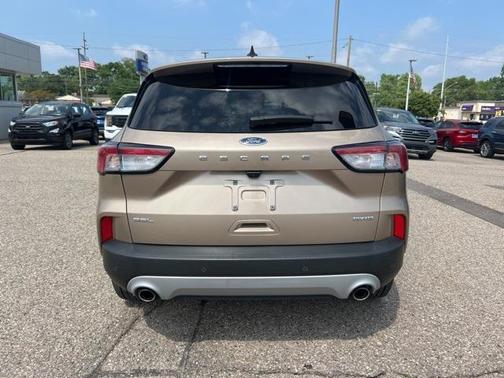 2021 Ford Escape SEL