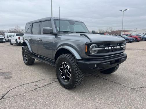 2023 Ford Bronco Outer Banks