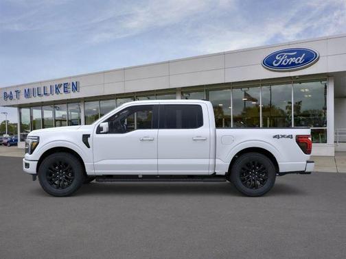Star White Metallic Tri-Coat 2026 Ford F-150 Lariat