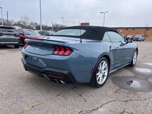 2024 Ford Mustang GT Premium