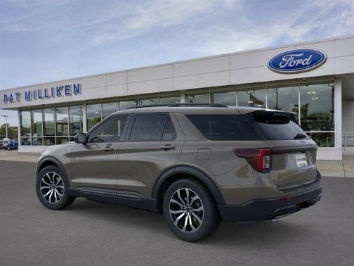 Marsh Gray 2026 Ford Explorer ST-Line