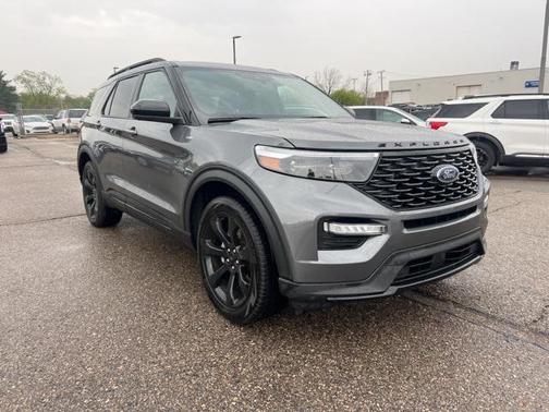 2023 Ford Explorer ST-Line