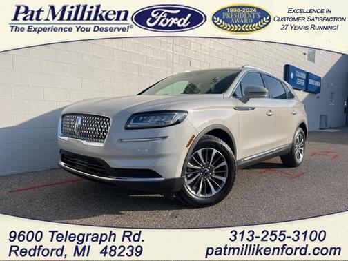 2022 Lincoln Nautilus Standard