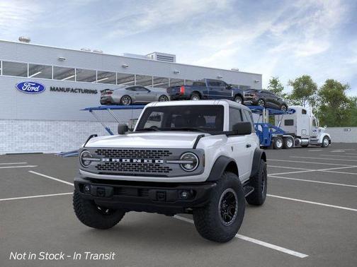 Oxford White 2026 Ford Bronco Badlands