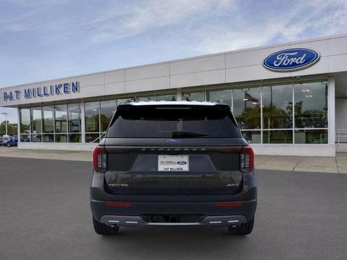 Agate Black Metallic 2026 Ford Explorer Active