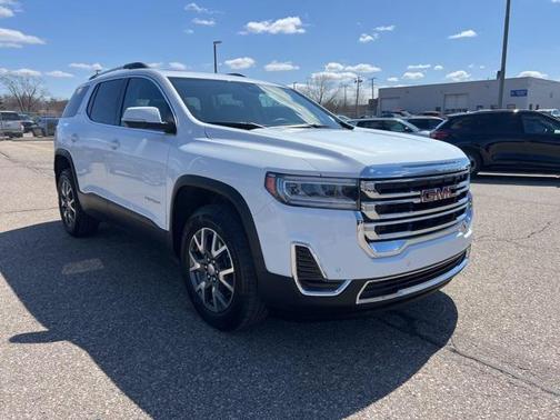 2022 GMC Acadia AWD SLE