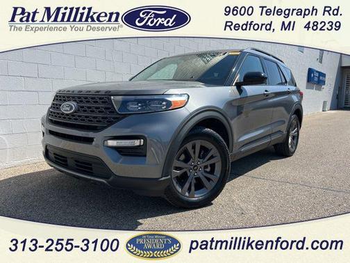 Carbonized Gray Metallic 2023 Ford Explorer XLT