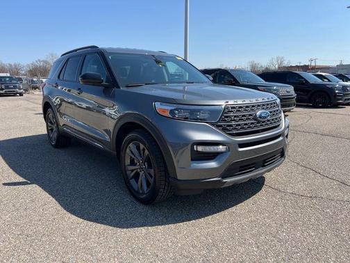 Carbonized Gray Metallic 2023 Ford Explorer XLT