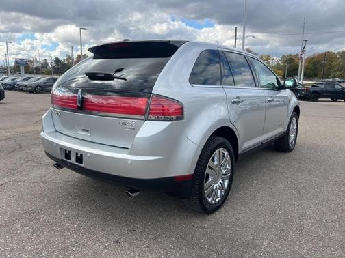 2010 Lincoln MKX Base