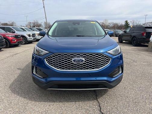 Atlas Blue Metallic 2024 Ford Edge SEL