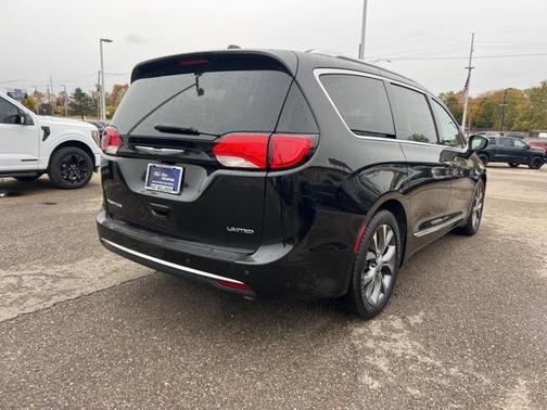 2018 Chrysler Pacifica Limited