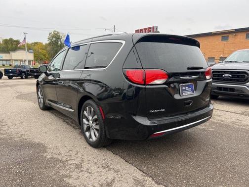 2018 Chrysler Pacifica Limited