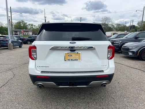 Star White Metallic Tri-Coat 2023 Ford Explorer Limited
