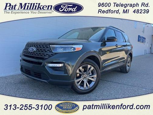 Forged Green Metallic 2024 Ford Explorer XLT