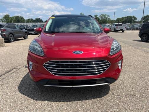 2022 Ford Escape Titanium