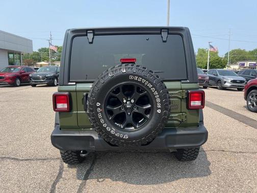 2020 Jeep Wrangler Unlimited Willys 4X4