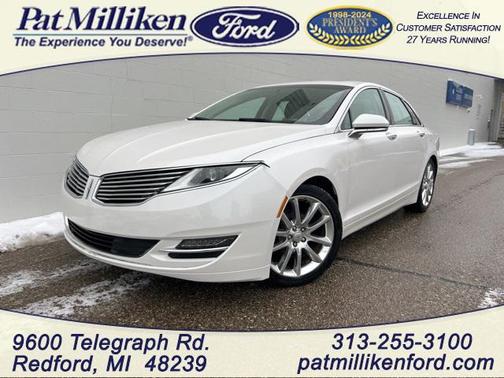 2016 Lincoln MKZ Hybrid Base