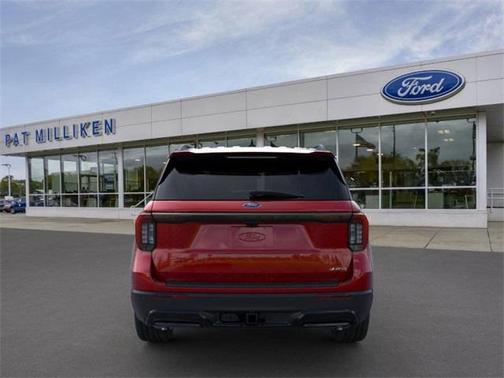 2025 Ford Explorer ST-Line
