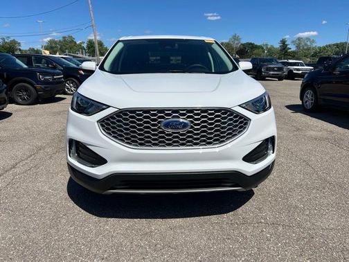 Oxford White 2024 Ford Edge SEL