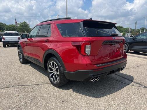 2021 Ford Explorer ST