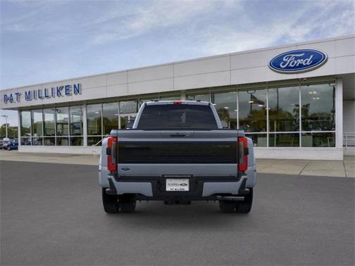 2026 Ford F-450 Platinum