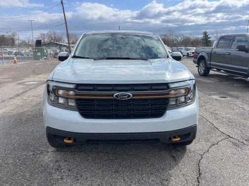 2023 Ford Maverick Lariat