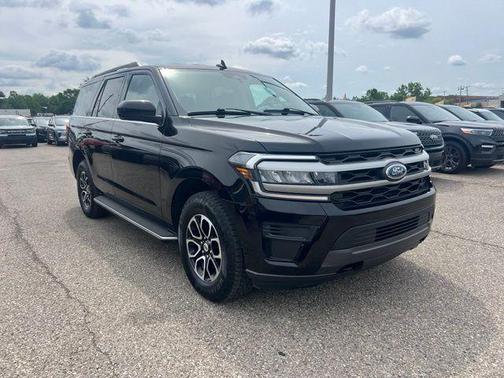 Agate Black Metallic 2023 Ford Expedition XLT