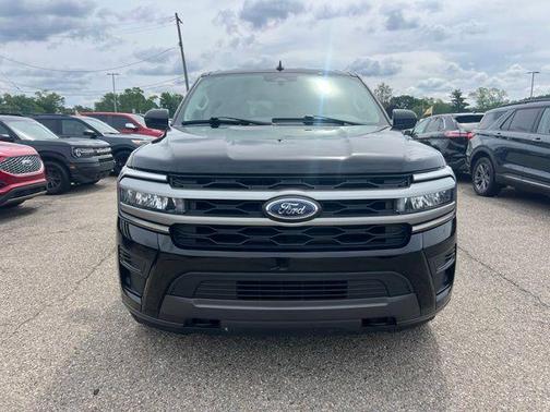 Agate Black Metallic 2023 Ford Expedition XLT